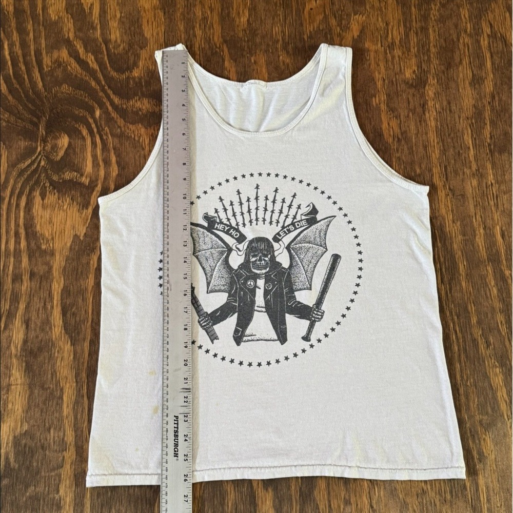 Distressed Punk Skull Tank Top Large Off White Graphic Tee - Picture 5 of 9